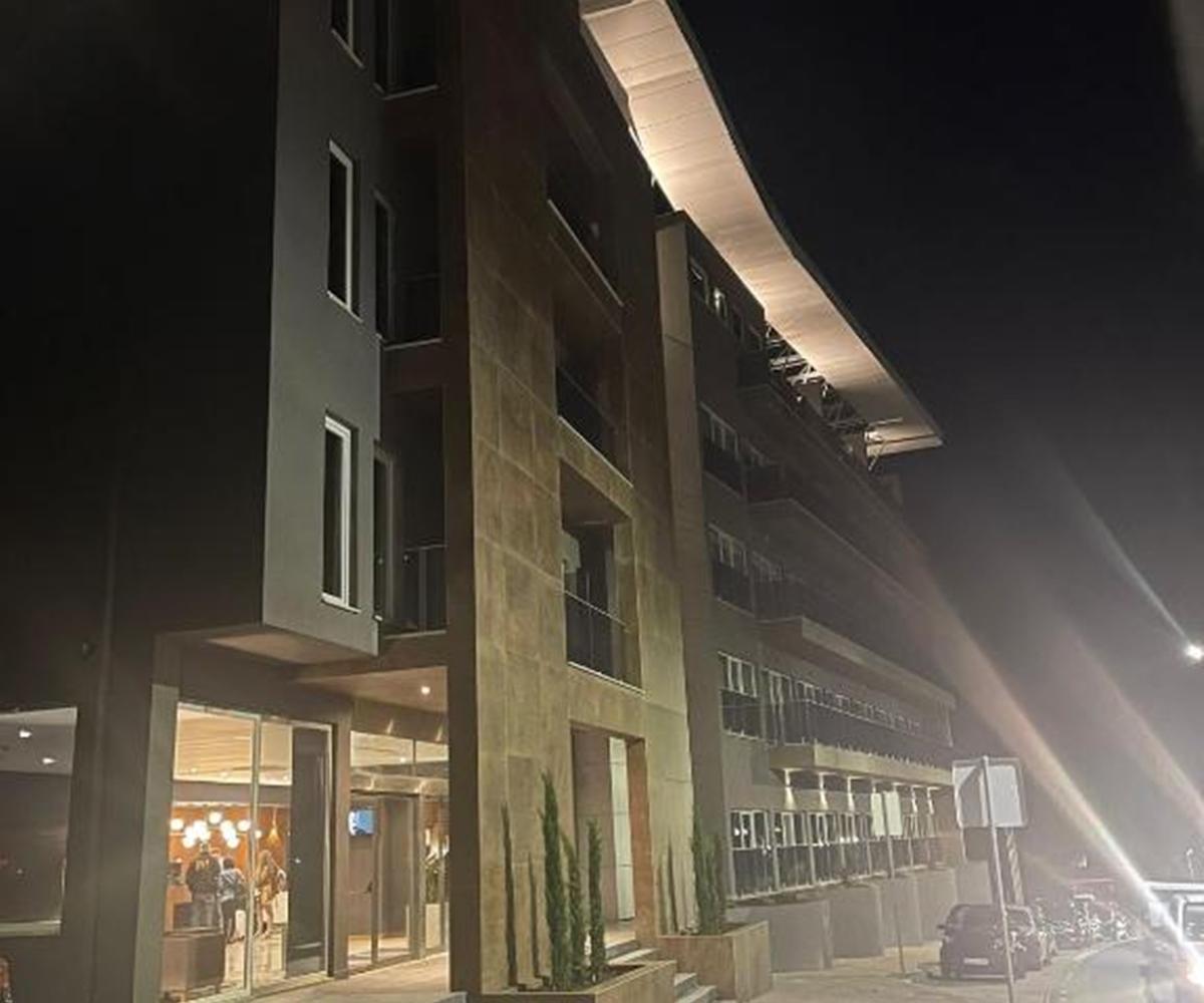 Hotel Versatile Guarda Bagian luar foto