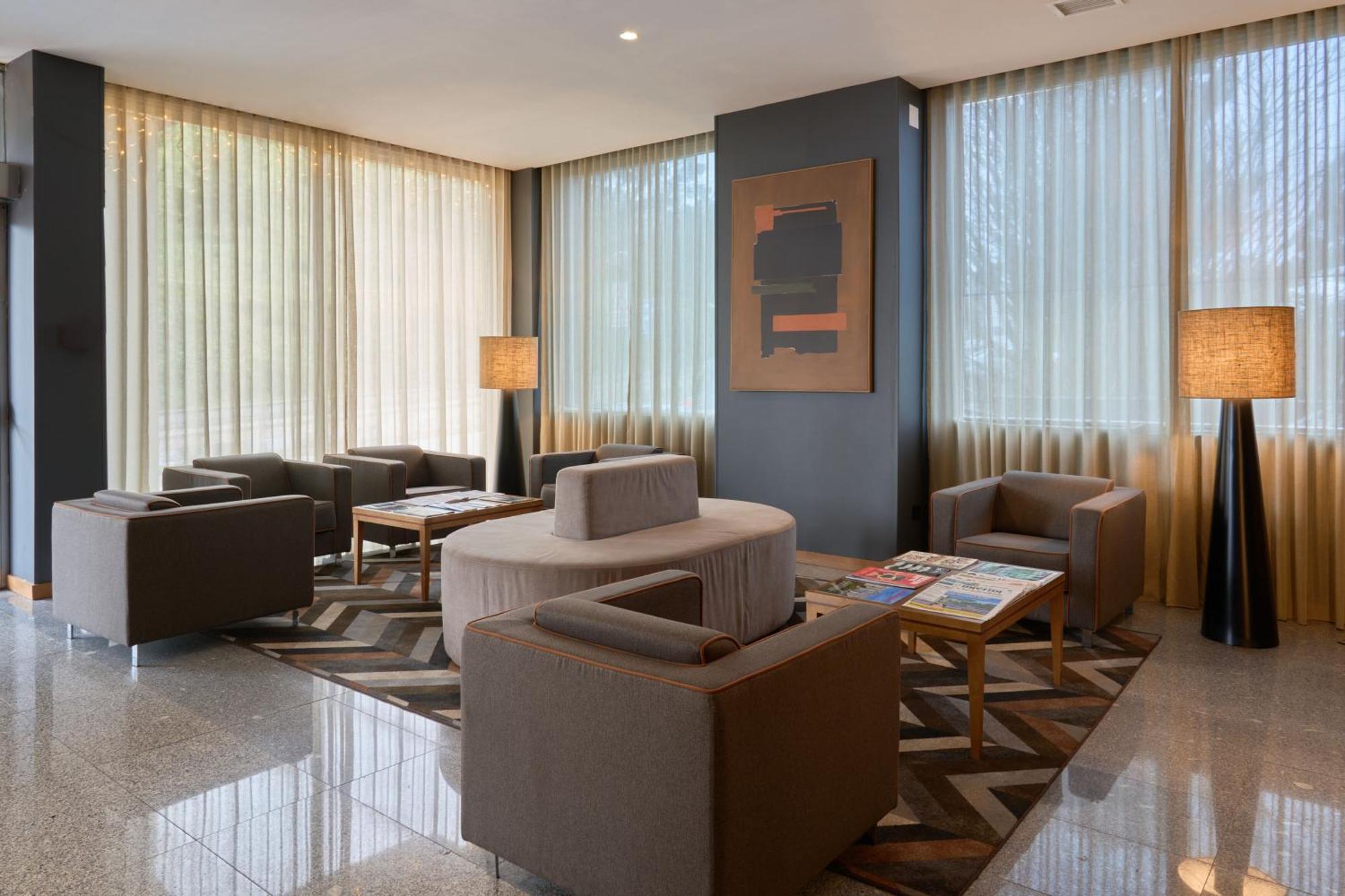 Hotel Versatile Guarda Bagian luar foto
