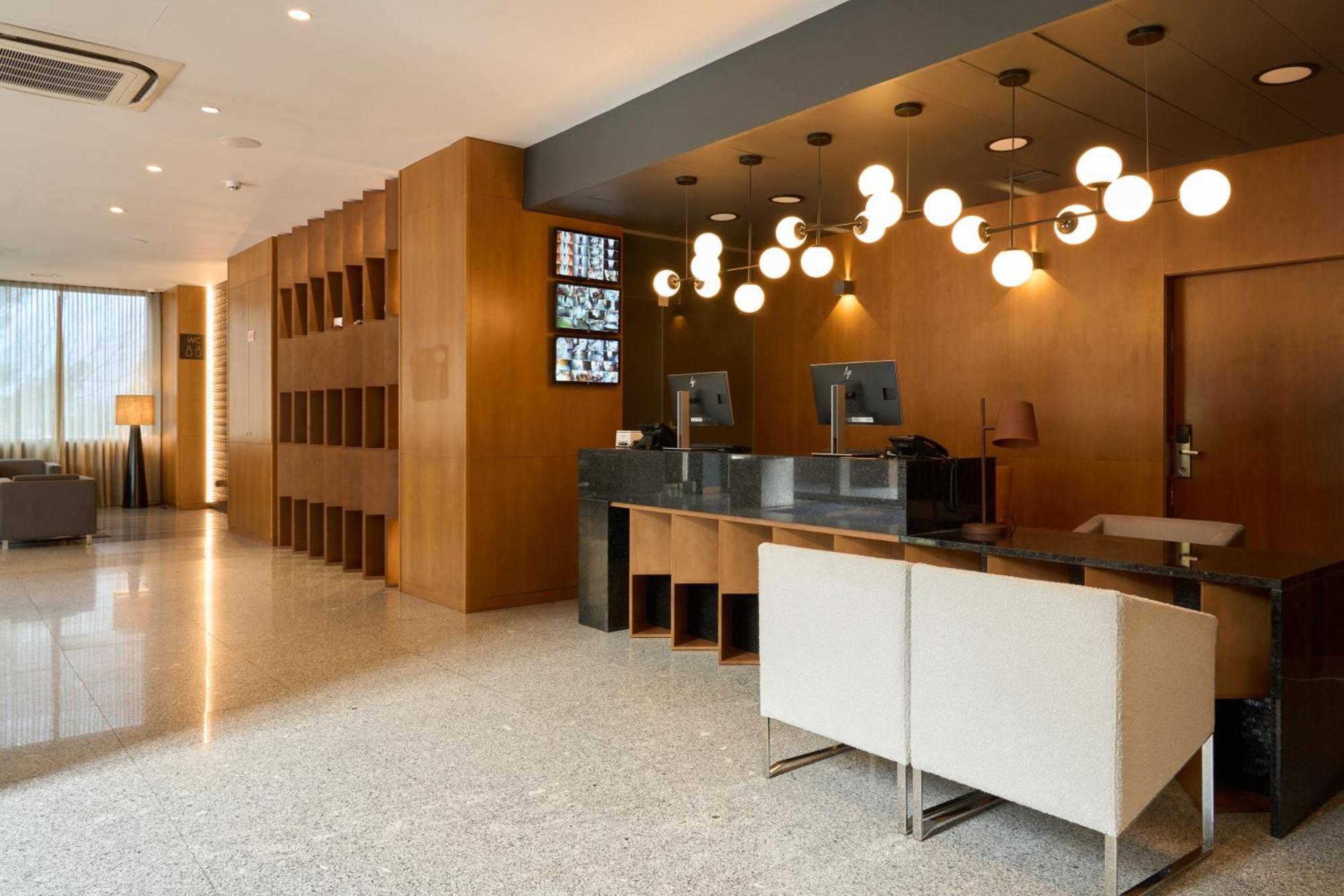 Hotel Versatile Guarda Bagian luar foto