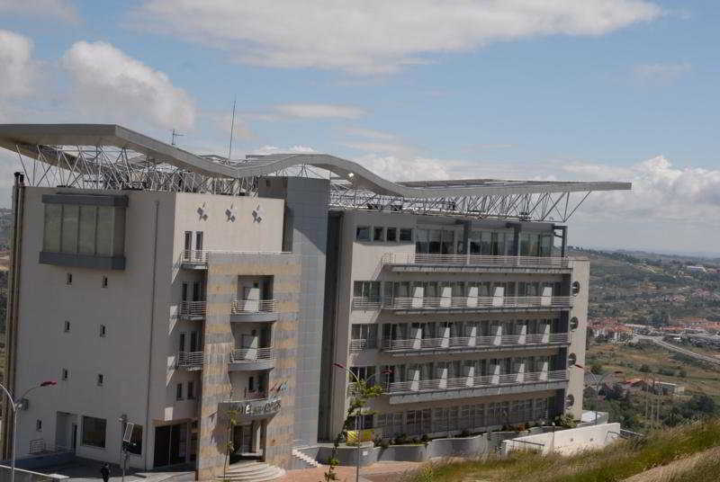 Hotel Versatile Guarda Bagian luar foto